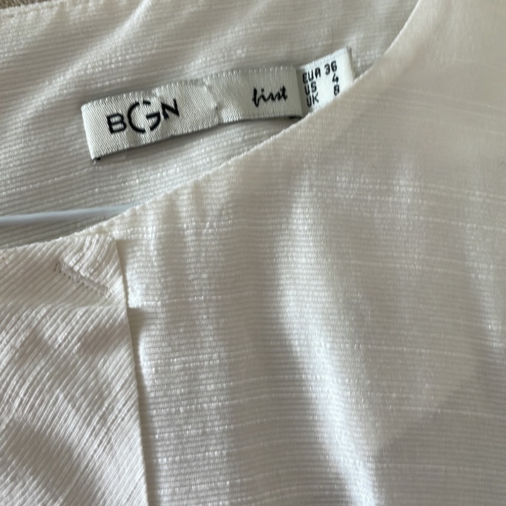 Tunic - Picture 3 of 4